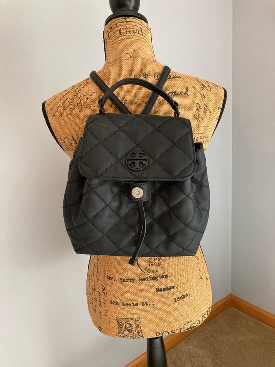 black leather tory burch backpack Mcgraw A 90s classic revisited Tory Burch Small Kira Diamond
